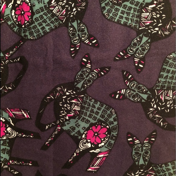 NWT TC LLR Patchwork Kangaroo Printed Leggings - Picture 2 of 5